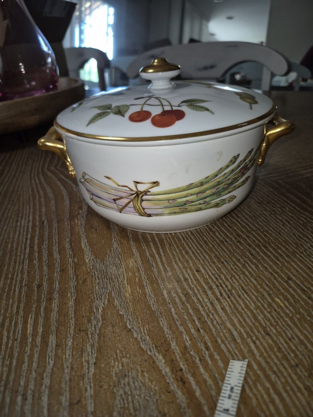 💥 Royal Worcester Evesham Porcelain 7” Round Covered Casserole Gold Accents